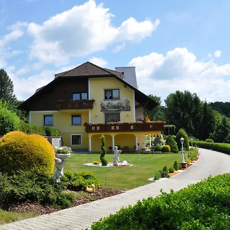 Fruehstueckspension Porranzl Penzion 3*