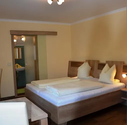 Fruehstueckspension Porranzl Guest house Hofamt Priel