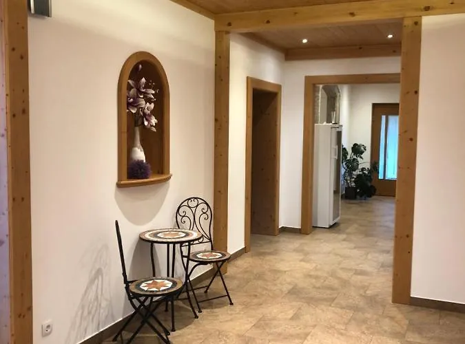 Fruehstueckspension Porranzl 3* Hofamt Priel